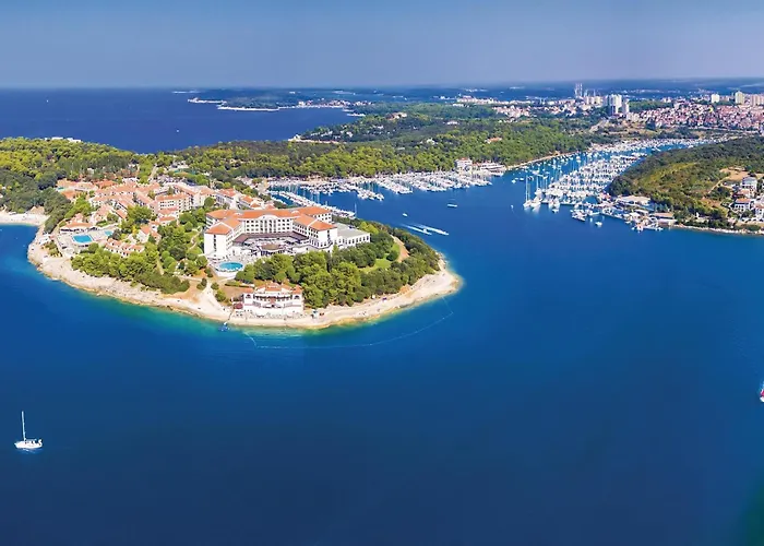 Апартаменты In With Wifi *