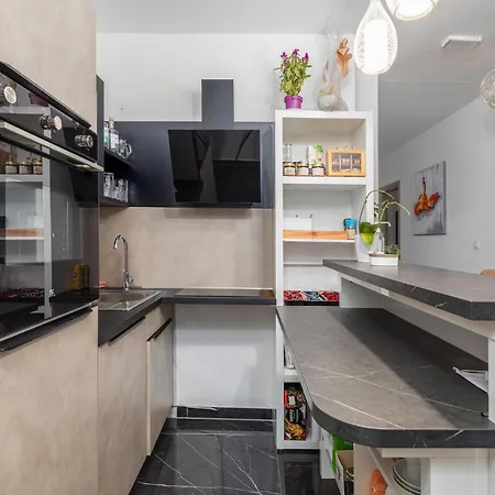 Apartmán In With Wifi