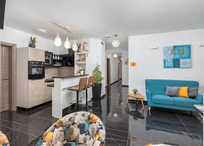 Apartament In With Wifi